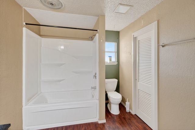 1711 N Sam Houston Ave, Odessa, TX 79761