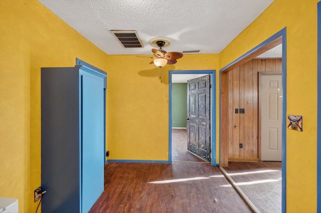 1711 N Sam Houston Ave, Odessa, TX 79761