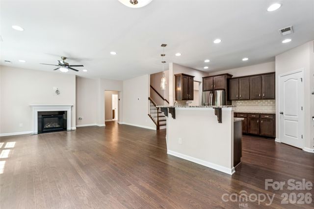 717 Laurel Oaks Court, Fort Mill, SC 29715