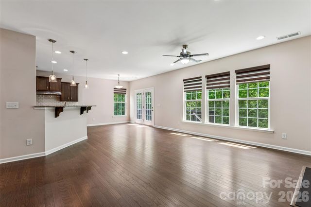 717 Laurel Oaks Court, Fort Mill, SC 29715