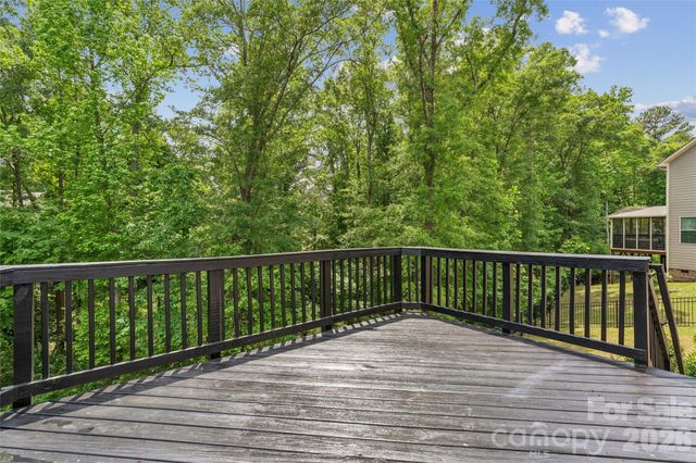 717 Laurel Oaks Court, Fort Mill, SC 29715