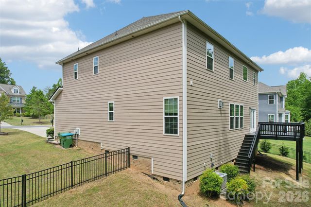 717 Laurel Oaks Court, Fort Mill, SC 29715