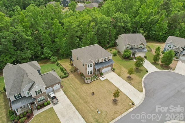 717 Laurel Oaks Court, Fort Mill, SC 29715