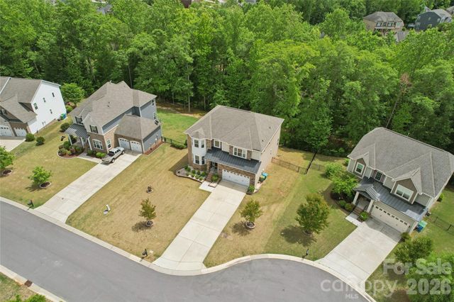 717 Laurel Oaks Court, Fort Mill, SC 29715