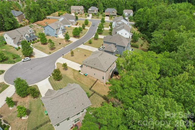 717 Laurel Oaks Court, Fort Mill, SC 29715