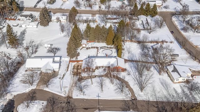 910 Dexter Street, Big Rapids, MI 49307