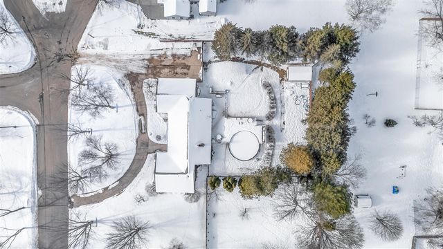 910 Dexter Street, Big Rapids, MI 49307