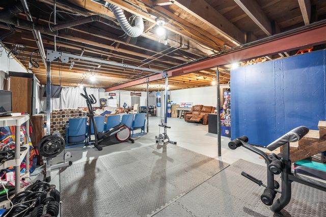 910 Dexter Street, Big Rapids, MI 49307