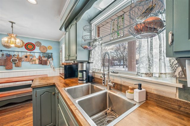 910 Dexter Street, Big Rapids, MI 49307