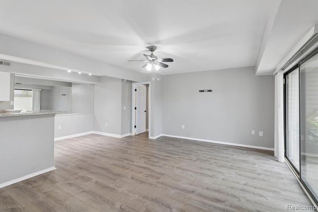 413 Water Tower Circle, Brighton, MI 48116