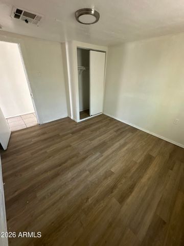 2501 E JONES Avenue, Phoenix, AZ 85040