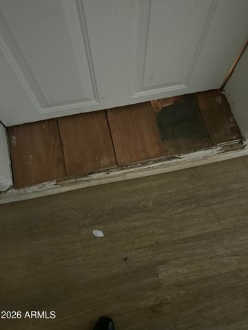 2501 E JONES Avenue, Phoenix, AZ 85040