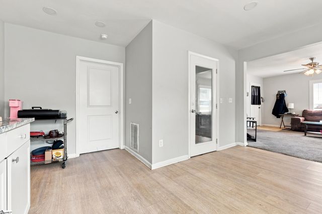 112 W 1st Street, Williamston, SC 29697