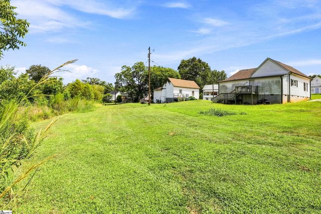 112 W 1st Street, Williamston, SC 29697