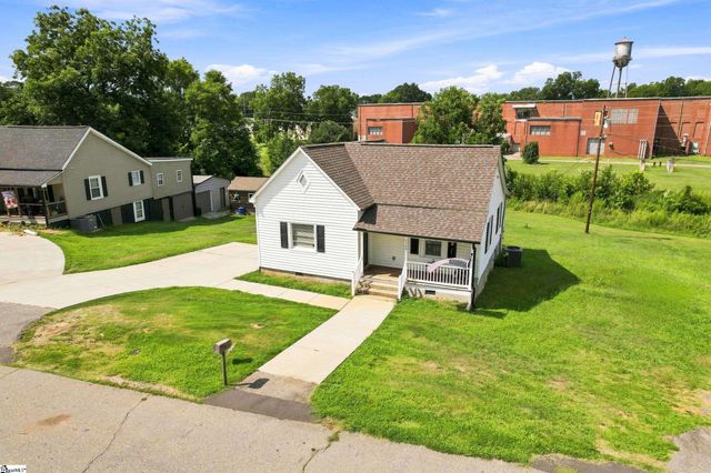 112 W 1st Street, Williamston, SC 29697