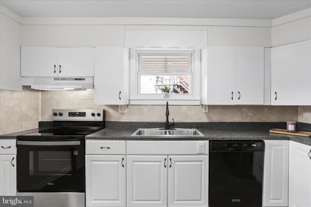 466 LINCOLN WAY EAST E, Chambersburg, PA 17201