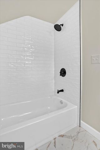 466 LINCOLN WAY EAST E, Chambersburg, PA 17201