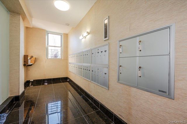 1 Remsen Road 4J, Yonkers, NY 10710