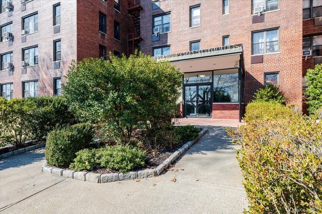 1 Remsen Road 4J, Yonkers, NY 10710