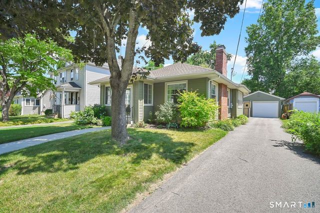 1391 Boulevard, West Hartford, CT 06119