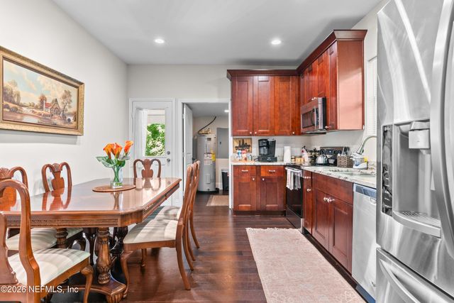 1138 WALNUT Street, Jacksonville, FL 32206