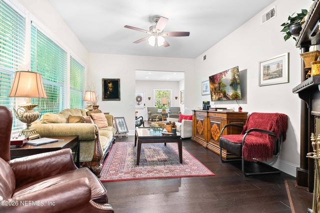1138 WALNUT Street, Jacksonville, FL 32206
