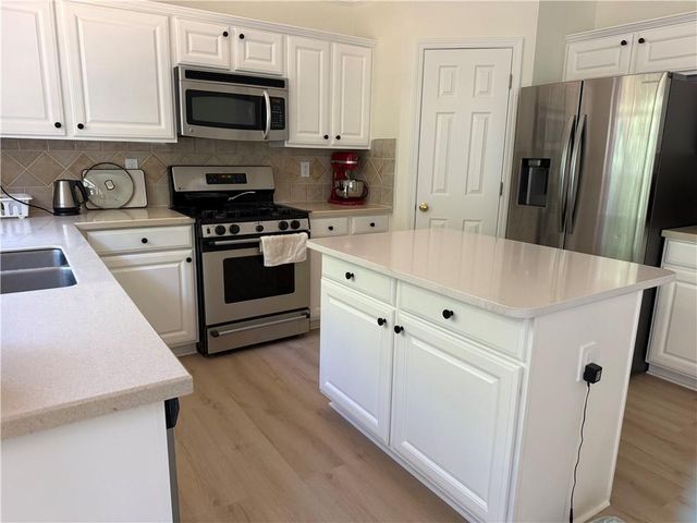 7985 Cavendish Place, Suwanee, GA 30024