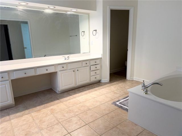 7985 Cavendish Place, Suwanee, GA 30024