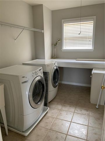 7985 Cavendish Place, Suwanee, GA 30024