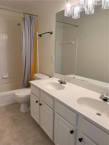 7985 Cavendish Place, Suwanee, GA 30024