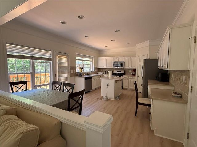 7985 Cavendish Place, Suwanee, GA 30024