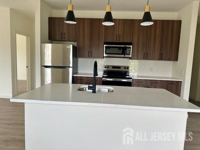 356 Ridge Road R9, South Brunswick, NJ 08810