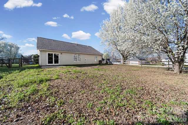 2300 Genesis Drive, Monroe, NC 28110