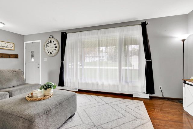 3145 Glacier DRIVE, Hubertus, WI 53033