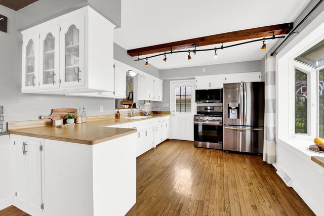 3145 Glacier DRIVE, Hubertus, WI 53033