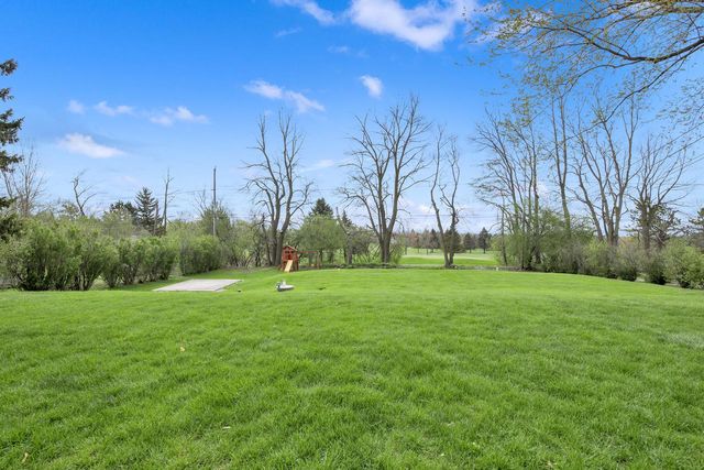 3145 Glacier DRIVE, Hubertus, WI 53033