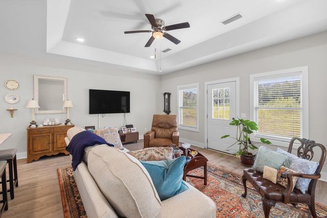 123 Jennie Drive, Dothan, AL 36301