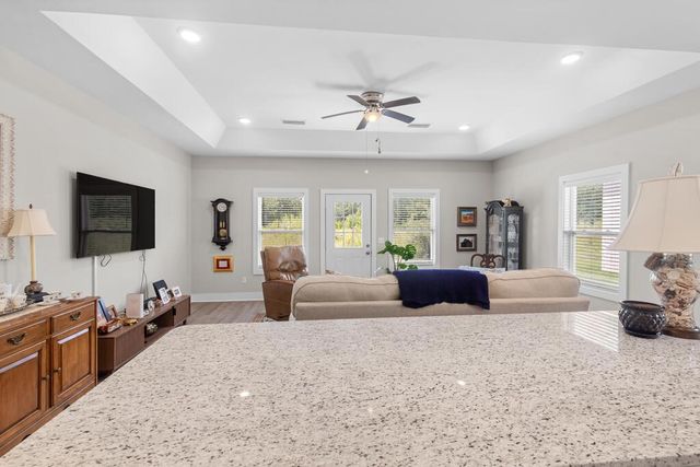 123 Jennie Drive, Dothan, AL 36301
