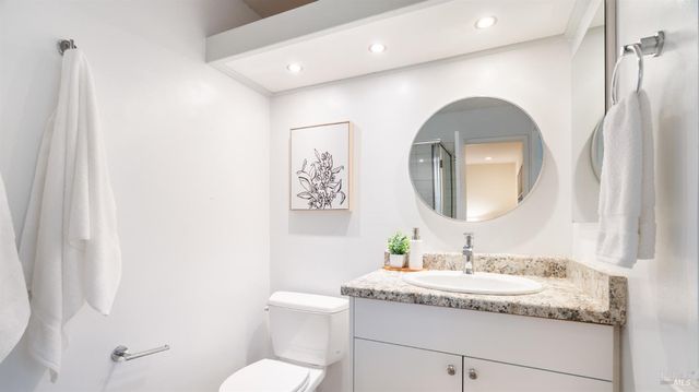 1881 Las Gallinas Ave, San Rafael, CA 94903