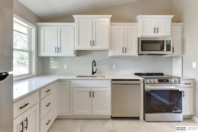9436 Miami Street, Omaha, NE 68134