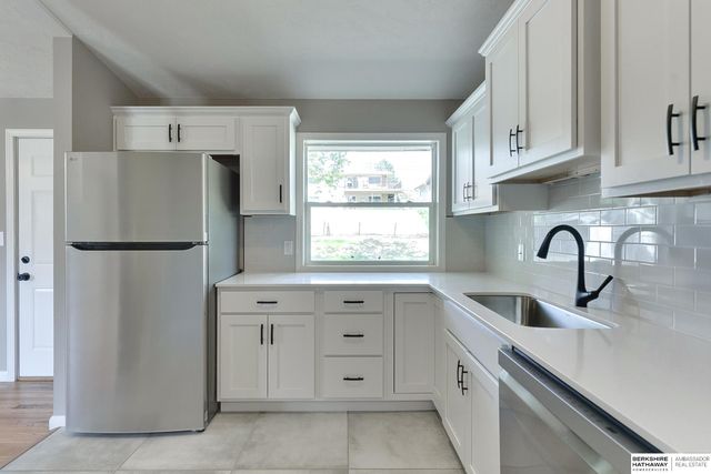 9436 Miami Street, Omaha, NE 68134