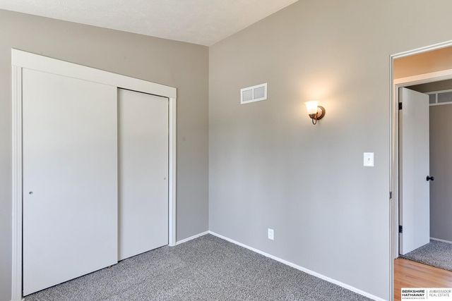 9436 Miami Street, Omaha, NE 68134