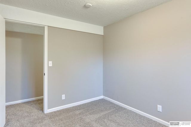 9436 Miami Street, Omaha, NE 68134