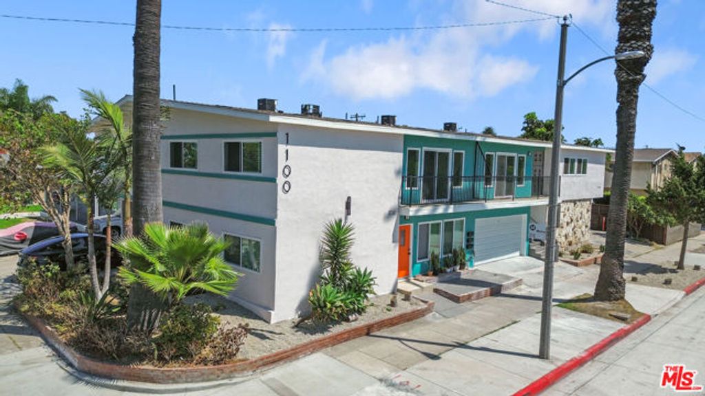 1100 S Inglewood Avenue, Inglewood, CA 90301