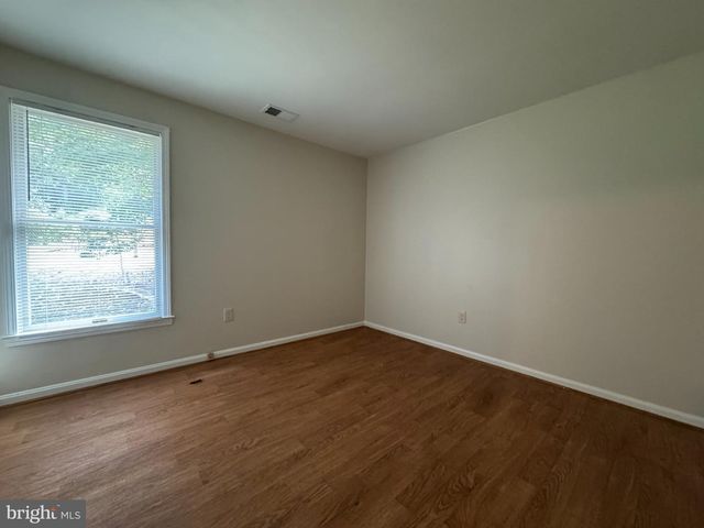 11850 CLIFTON DR, Lusby, MD 20657