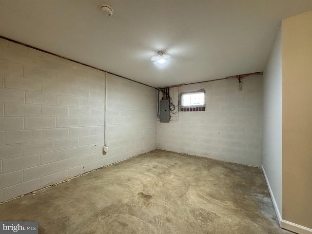 11850 CLIFTON DR, Lusby, MD 20657