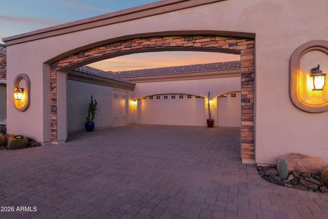 34023 N 2ND Lane, Phoenix, AZ 85085