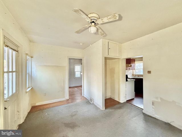 5253 MAYS LANDING SP RD, Mays Landing, NJ 08330