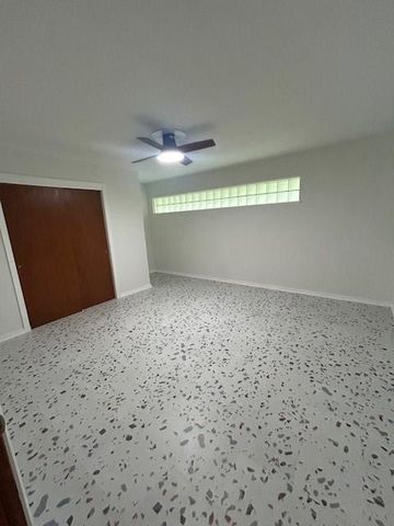 1903 Evergreen Lane, La Marque, TX 77568