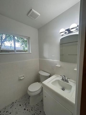 1903 Evergreen Lane, La Marque, TX 77568